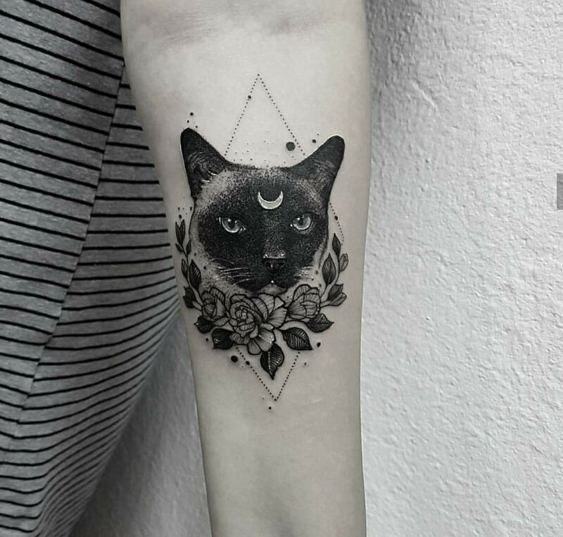 Featured image of post Tatuagem De Gato Preto Com Flores Tatuagem gato preto tatuagem de cachorro tatuagens legais ideias de tatuagens tatuagens papel de parede gato preto wallpaper