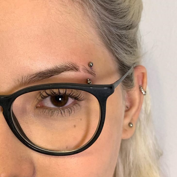 ɪᴄᴏɴs ✧  Piercing na sobrancelha, Piercing sombrancelha